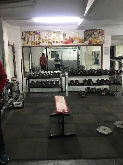 Gold Star Unisex Fitness Club - Bhagyashree Apartments, near Ajit Hotel, Deccan Gymkhana, Pune, Maharashtra 411004, India