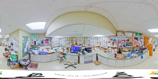 Optician «Main Eye Glass Center», reviews and photos, 1 N Washington Ave, Bergenfield, NJ 07621, USA