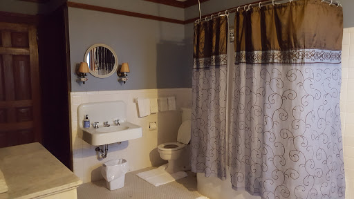 Lodging «D.H.Burrell Overlook Mansion», reviews and photos, 55 Douglas St, Little Falls, NY 13365, USA