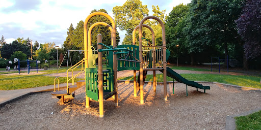 Park «Powell Park», reviews and photos, SE 26th Ave & Powell Blvd, Portland, OR 97202, USA