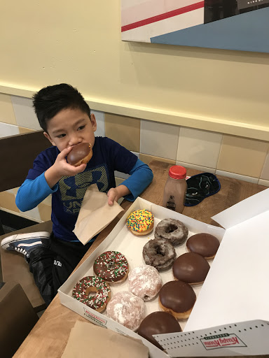 Bakery «Krispy Kreme Doughnuts», reviews and photos, 121 Curtner Ave #40, San Jose, CA 95125, USA