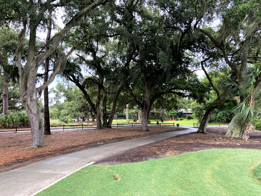 Golf Club «Plantation Golf Club», reviews and photos, 100 N Sea Pines Dr, Hilton Head Island, SC 29928, USA