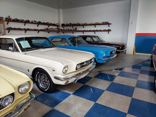 Car Dealer «A&E Classic Cars», reviews and photos, 6401 S Interstate Hwy 35, New Braunfels, TX 78132, USA