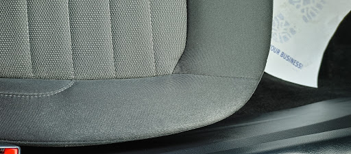 Car Wash «Logan Square Hand Car Wash & Detailing», reviews and photos, 2436 N Milwaukee Ave, Chicago, IL 60647, USA