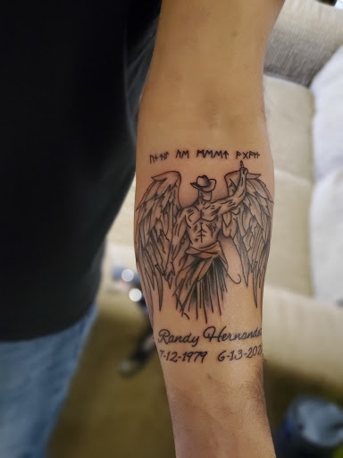 Explore jesus on the cross tattoo ideas, creative tattoo ideas in Stamford, available at KE Tattoo Studio