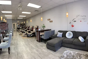Beautique lounge nails and spa image