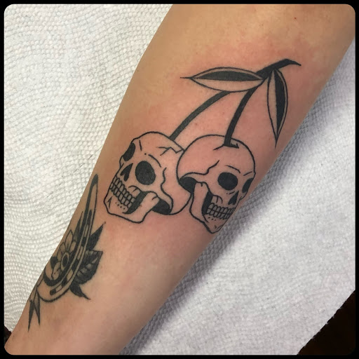 Tattoo Shop «Mission Street Tattoo & Piercing», reviews and photos, 1515 Mission St, Santa Cruz, CA 95060, USA