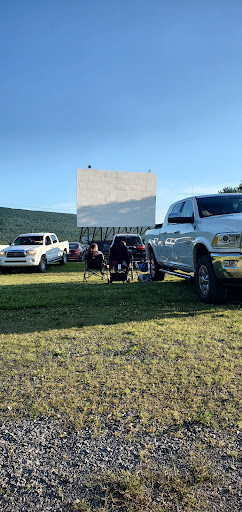 Drive-in Movie Theater «Sky-Vu Drive-In Theater», reviews and photos, 813 E Market St, Lykens, PA 17048, USA