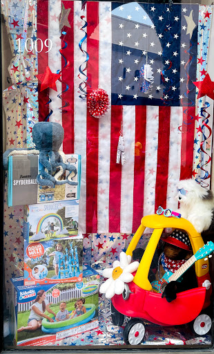 Toy Store «Engine Ear Toys», reviews and photos, 879 Newport Center Dr, Newport Beach, CA 92660, USA