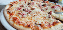 Pizza du Restaurant italien La Fabbrica à Antibes - n°6