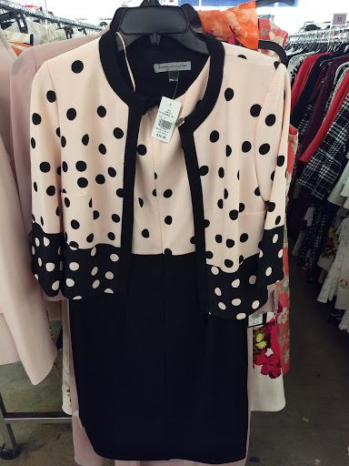 Clothing Store «K&G Fashion Superstore», reviews and photos, 4955 Nicholson Ct, Kensington, MD 20895, USA