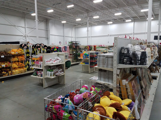 Discount Store «JT Mega Discount Warehouse», reviews and photos, 1515 Brookville Crossing Dr, Indianapolis, IN 46239, USA