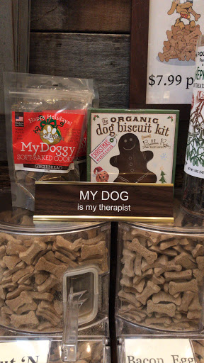 Pet Supply Store «Dog Dish», reviews and photos, 1778 Utica Square, Tulsa, OK 74114, USA