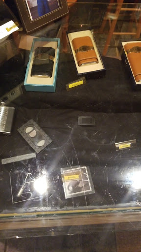 Tobacco Shop «D & R Cigars», reviews and photos, 2095 GA-211 #1a, Braselton, GA 30517, USA