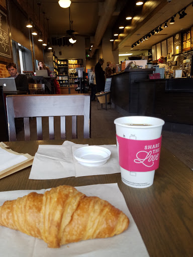 Coffee Shop «Starbucks», reviews and photos, 65 N Main St, Chagrin Falls, OH 44022, USA