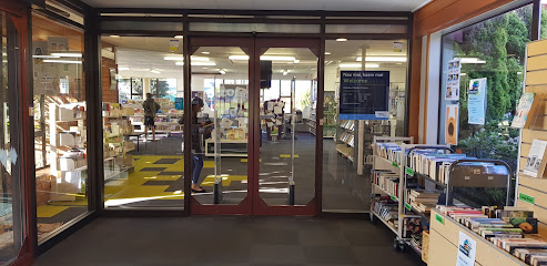 Waiuku Library