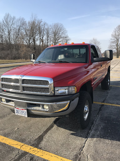 Auto Repair Shop «Rad Air Complete Car Care and Tire Centers», reviews and photos, 6565 Pearl Rd, Parma Heights, OH 44130, USA