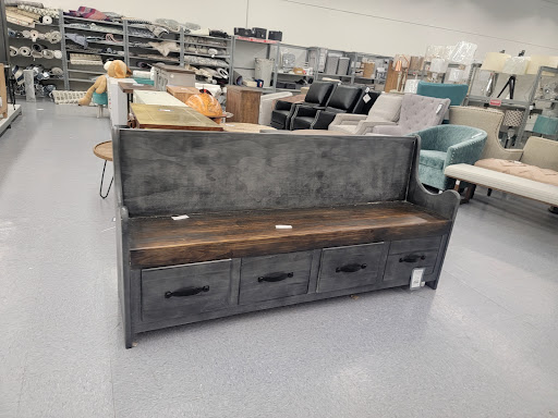 Home Goods Store «Tuesday Morning», reviews and photos, 44 Westgate Pkwy, Asheville, NC 28806, USA