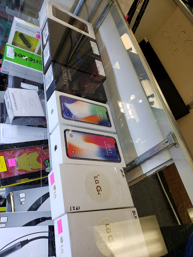 Pawn Shop «Woodbridge Gold & Pawn», reviews and photos, 13572 Jefferson Davis Hwy, Woodbridge, VA 22191, USA