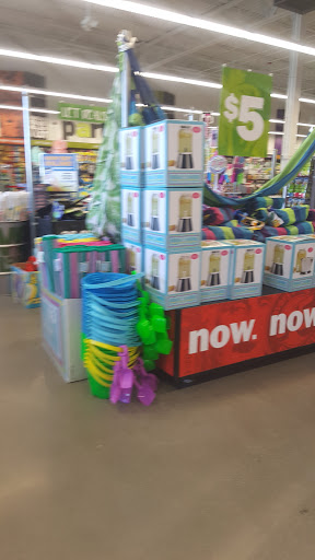 Variety Store «Five Below», reviews and photos, 30 Highland Common E, Hudson, MA 01749, USA