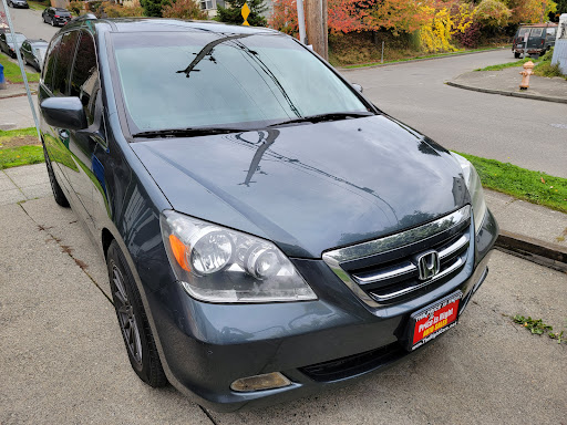 Used Car Dealer «The Price Is Right Auto Sales of Lynnwood», reviews and photos, 14825 WA-99, Lynnwood, WA 98087, USA