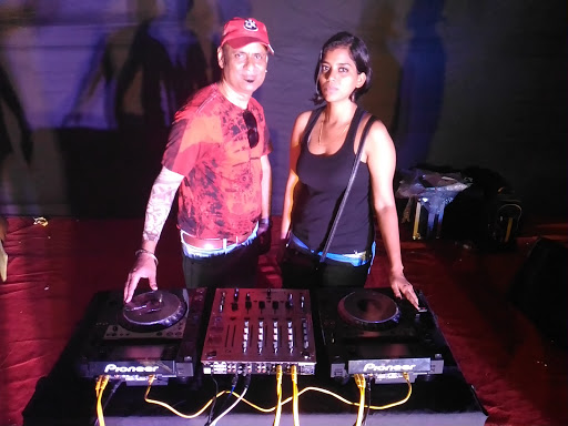 Splinters DJ School mumbai
