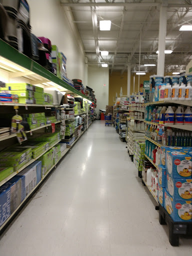 Pet Supply Store «PetSmart», reviews and photos, 4731 Commercial Dr, New Hartford, NY 13413, USA