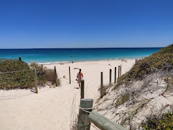 Foto af Floreat Beach med høj niveau af renlighed