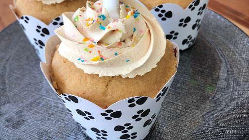 Pet Supply Store «Lazy Creek Discount Pet Food & Supplies», reviews and photos, 351 E Church St, Leesville, SC 29070, USA