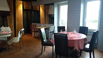 Atmosphère du Chez Fernand - Restaurant Saint-Herblain - n°17