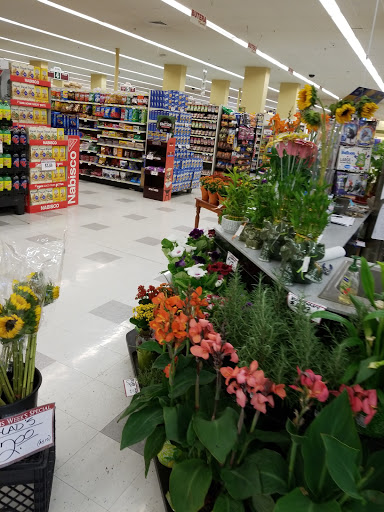 Supermarket «Butera Market», reviews and photos, 1500 E Grand Ave, Lindenhurst, IL 60046, USA