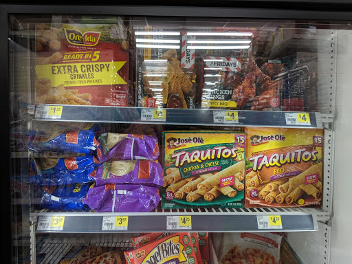 Discount Store «Dollar General», reviews and photos, 697 Colonial Trail E, Surry, VA 23883, USA