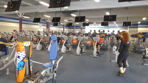 Health Club «Crunch - Bellmore», reviews and photos, 2212 Centre Ave, Bellmore, NY 11710, USA