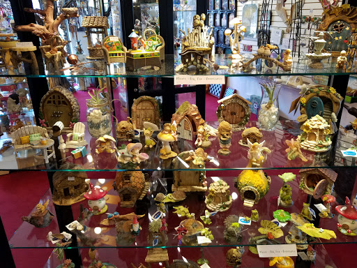 Gift Shop «Headlines Boutique», reviews and photos, 37 E Hollis St, Nashua, NH 03060, USA