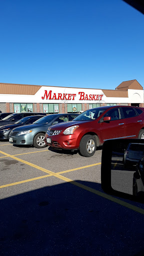 Grocery Store «Market Basket», reviews and photos, 100 Market Street, Tilton, NH 03276, USA