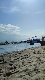 Photo n°36 de Téléski Nautique Barcarès wakeboard à Le Barcarès ()