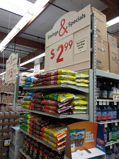 Grocery Store «Smart & Final», reviews and photos, 2775 Pacific Coast Hwy, Torrance, CA 90505, USA