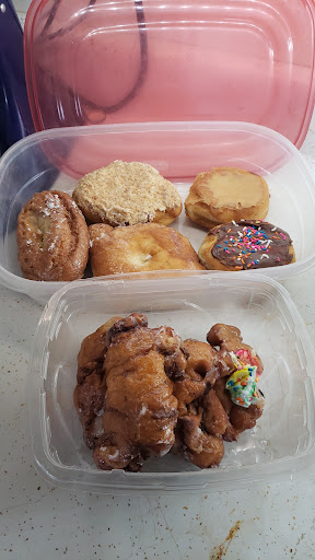 Donut Shop «Ridge Donut Cafe», reviews and photos, 1600 Portland Ave, Rochester, NY 14621, USA