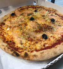 Plats et boissons du Pizzas à emporter Hermosa Pizza | Pizza à emporter Lyon - n°20