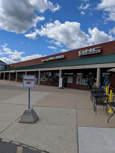 Liquor Store «Liquor King», reviews and photos, 3391 NJ-27 #128, Franklin Park, NJ 08823, USA