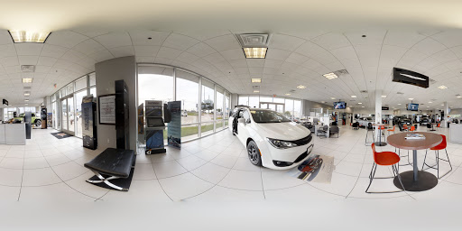 Car Dealer «Chrysler Jeep Dodge City of McKinney», reviews and photos, 700 S Central Expy, McKinney, TX 75070, USA