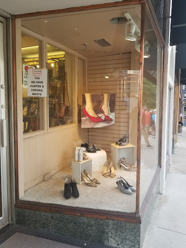 Shoe Store «Tops For Shoes», reviews and photos, 27 N Lexington Ave, Asheville, NC 28801, USA