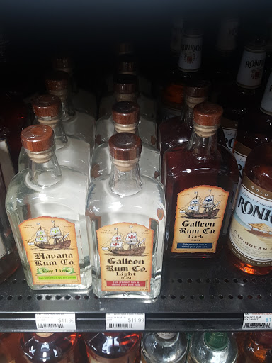 Liquor Store «Woodys Liquor & Fine Wine», reviews and photos, 2862 Roosevelt Blvd, Clearwater, FL 33760, USA