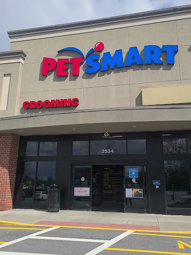 Pet Supply Store «PetSmart», reviews and photos, 2534 South Rd, Poughkeepsie, NY 12601, USA