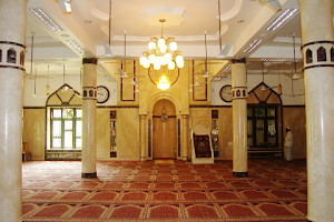 Khalifa Jamia Masjid image