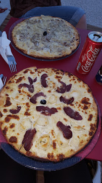 Plats et boissons du Pizzeria Pizza Gaeta à Saint-Sulpice-la-Pointe - n°3