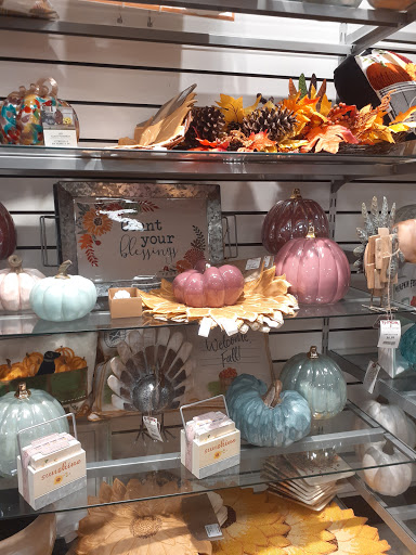 Department Store «T.J. Maxx», reviews and photos, 2150 N. Bellflower Blvd, Long Beach, CA 90815, USA