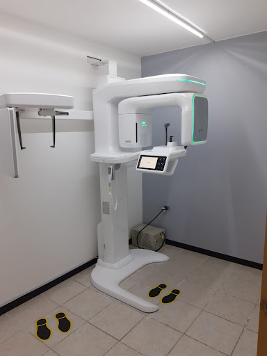 Radyax Radiología & Tomografía Dental y Craneofacial