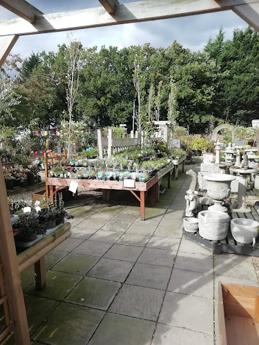 Reviews of Whisby Garden Centre in Lincoln - Landscaper
