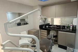 Clínica Zelus Odontologia - Dentista image